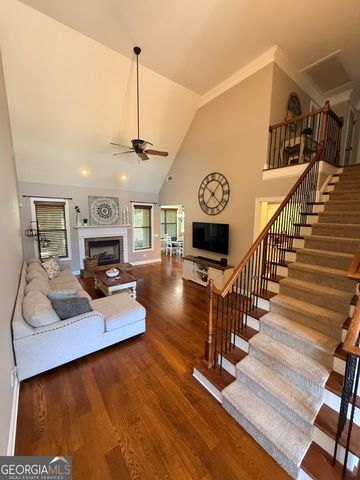 127 Sandisfield Drive, Sharpsburg, GA 30277