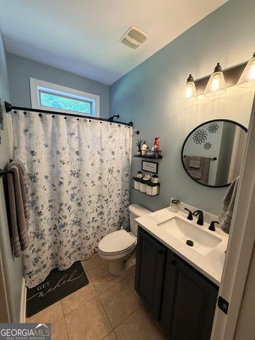 127 Sandisfield Drive, Sharpsburg, GA 30277