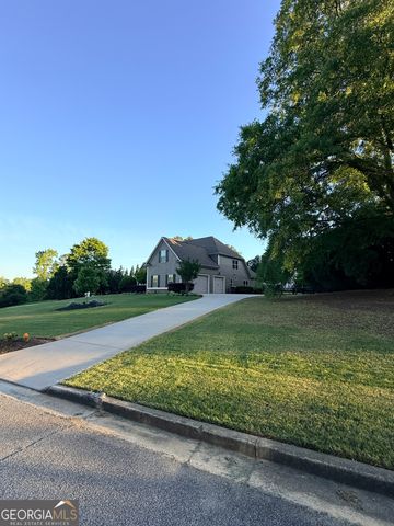 127 Sandisfield Drive, Sharpsburg, GA 30277