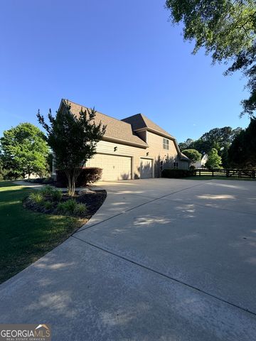 127 Sandisfield Drive, Sharpsburg, GA 30277