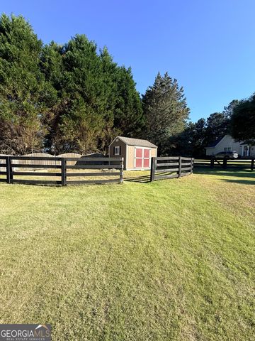 127 Sandisfield Drive, Sharpsburg, GA 30277