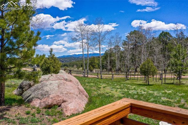 437 Langnis Road, Guffey, CO 80820