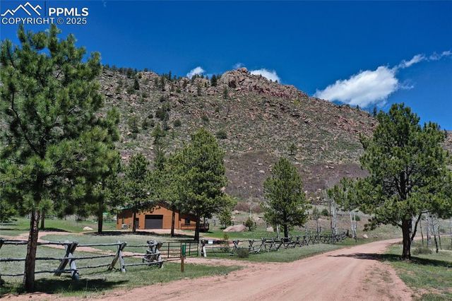 437 Langnis Road, Guffey, CO 80820