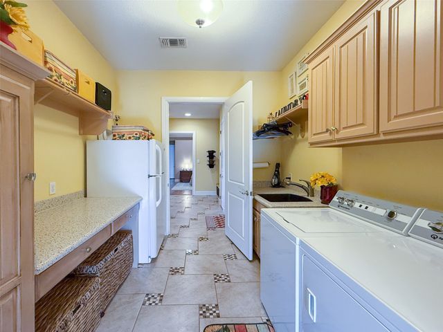 3221 Sheriff Lane, Ponder, TX 76259