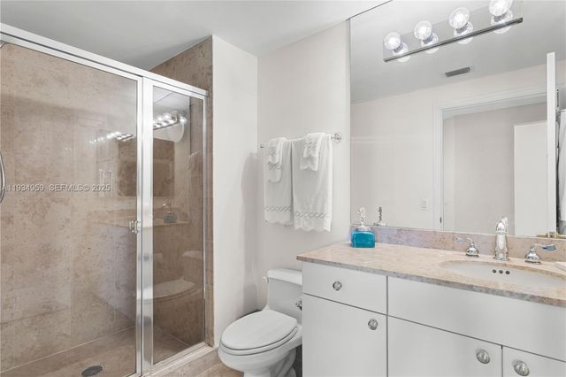 4779 Collins Ave 3508, Miami Beach, FL 33140