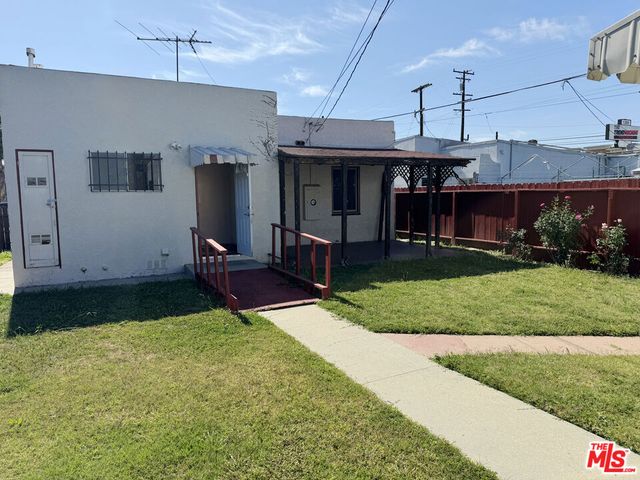 6574 Brayton Avenue, Long Beach, CA 90805