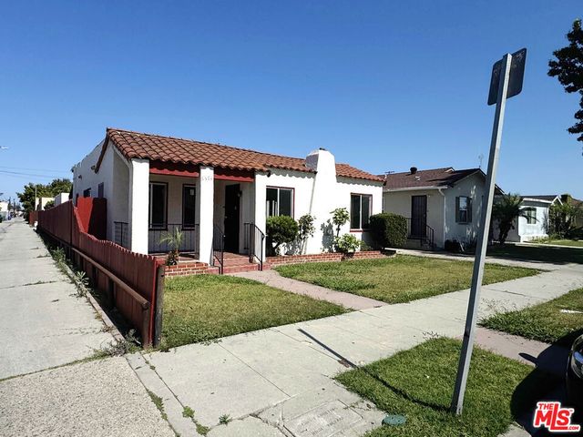 6574 Brayton Avenue, Long Beach, CA 90805
