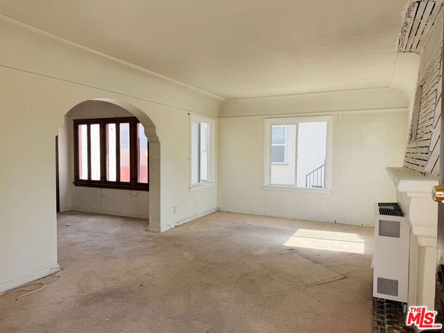 6574 Brayton Avenue, Long Beach, CA 90805