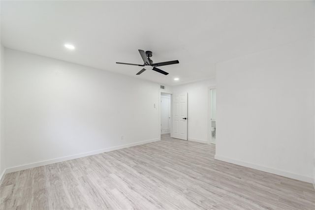 2210 Stillmeadow Drive, Missouri City, TX 77489