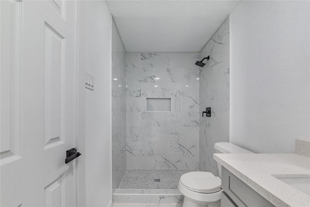 2210 Stillmeadow Drive, Missouri City, TX 77489