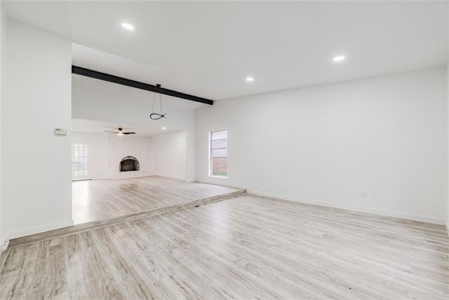 2210 Stillmeadow Drive, Missouri City, TX 77489