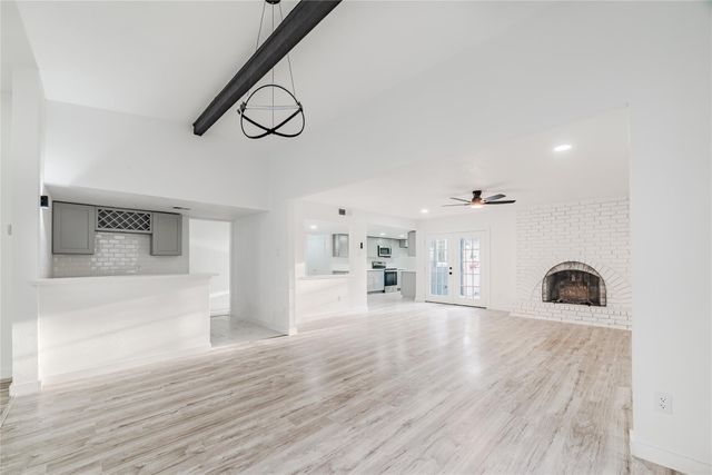 2210 Stillmeadow Drive, Missouri City, TX 77489