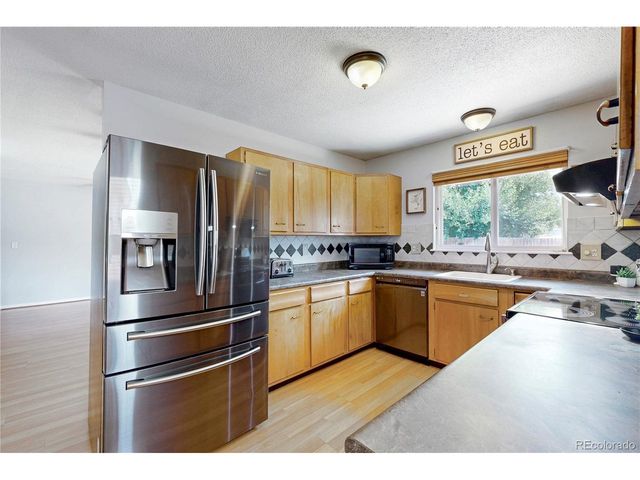 1920 23rd Avenue Ct, Greeley, CO 80634
