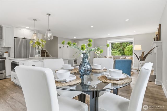 20426 73rd Place NE, Kenmore, WA 98028