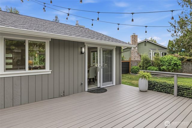 20426 73rd Place NE, Kenmore, WA 98028