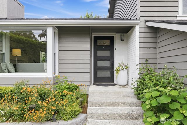 20426 73rd Place NE, Kenmore, WA 98028