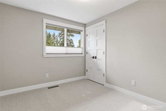 20426 73rd Place NE, Kenmore, WA 98028