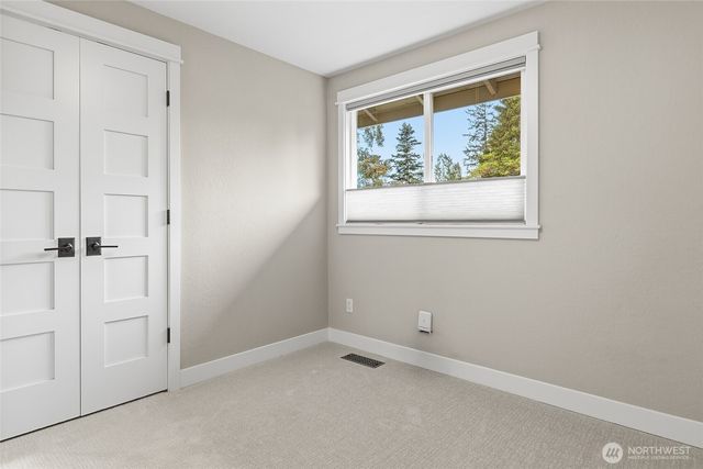 20426 73rd Place NE, Kenmore, WA 98028