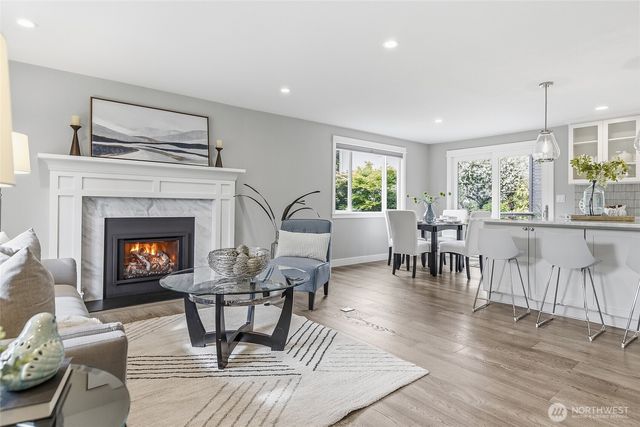 20426 73rd Place NE, Kenmore, WA 98028
