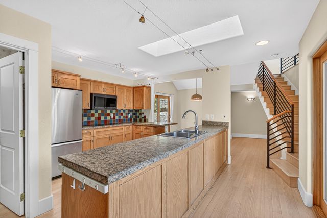 4406 San Juan Drive, Medford, OR 97504