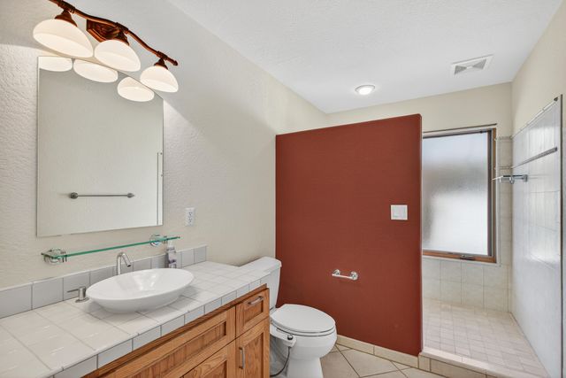 4406 San Juan Drive, Medford, OR 97504