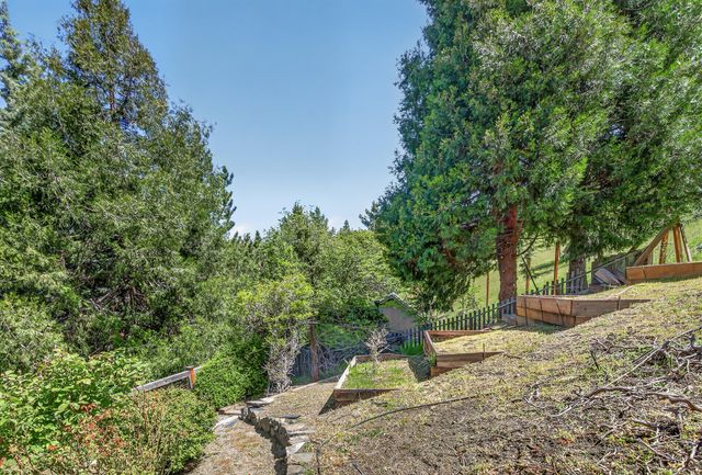 4406 San Juan Drive, Medford, OR 97504