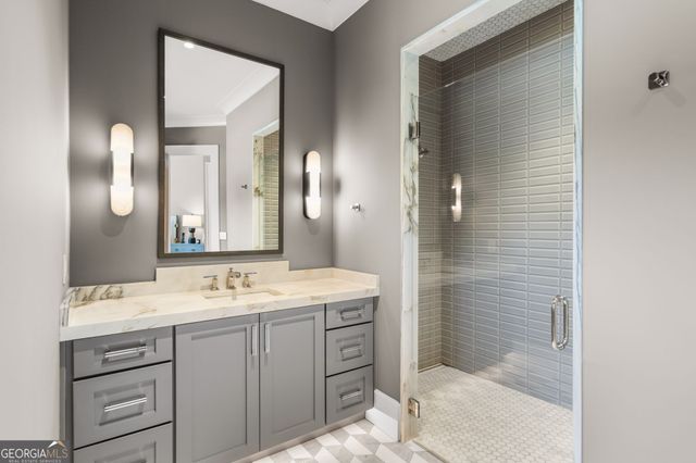 6091 GC Crow Road, Flowery Branch, GA 30542