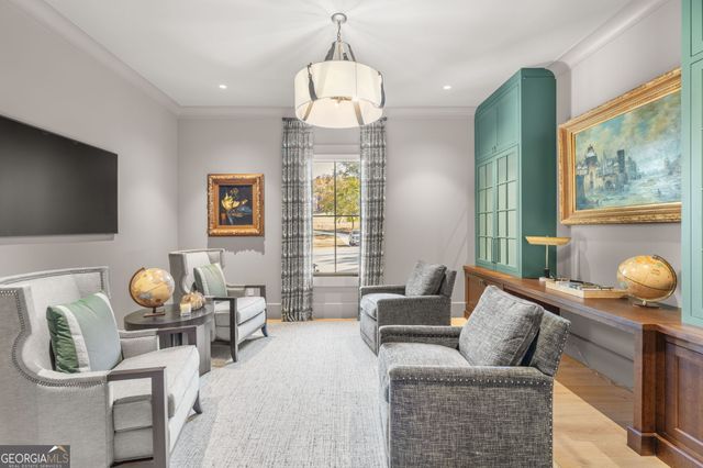 6091 GC Crow Road, Flowery Branch, GA 30542