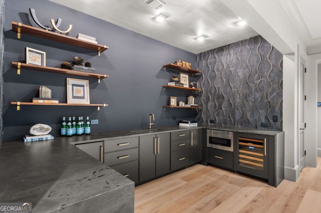 6091 GC Crow Road, Flowery Branch, GA 30542