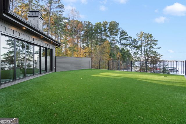 6091 GC Crow Road, Flowery Branch, GA 30542