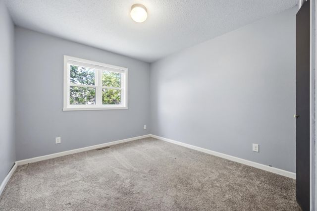1701 3rd Avenue E, West Fargo, ND 58078
