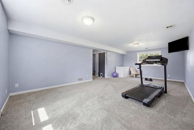 1701 3rd Avenue E, West Fargo, ND 58078