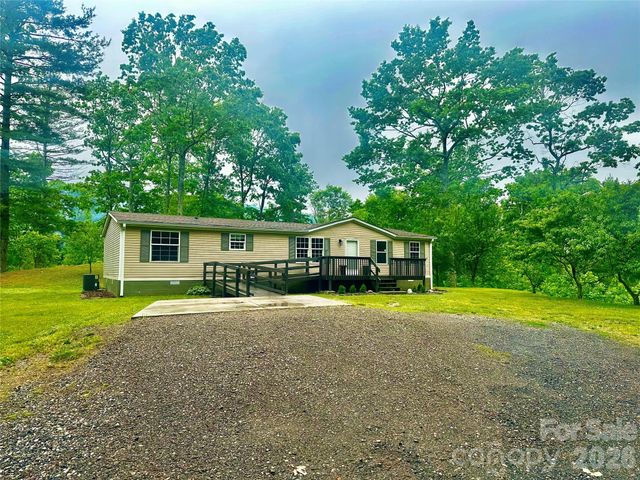 105 Satinwood Drive, Burnsville, NC 28714