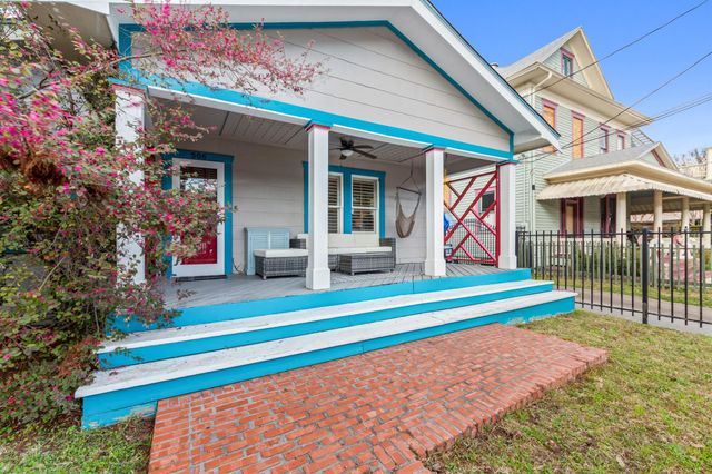 506 Willard Street, Houston, TX 77006