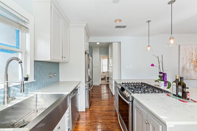506 Willard Street, Houston, TX 77006