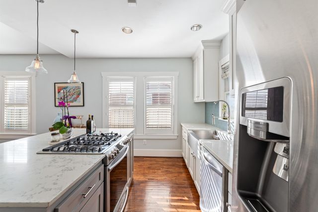 506 Willard Street, Houston, TX 77006