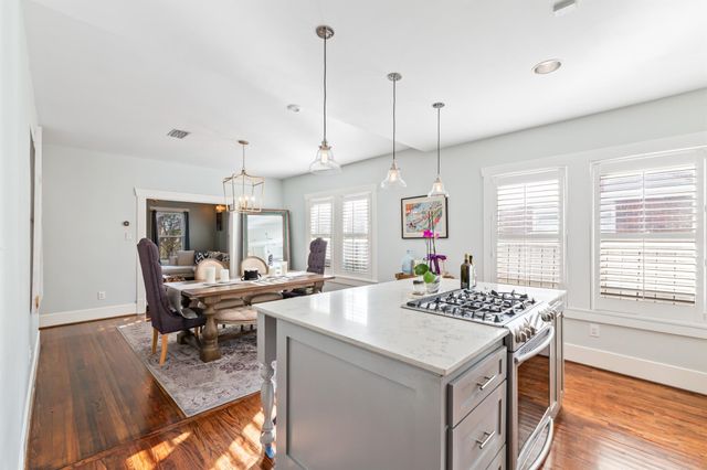506 Willard Street, Houston, TX 77006