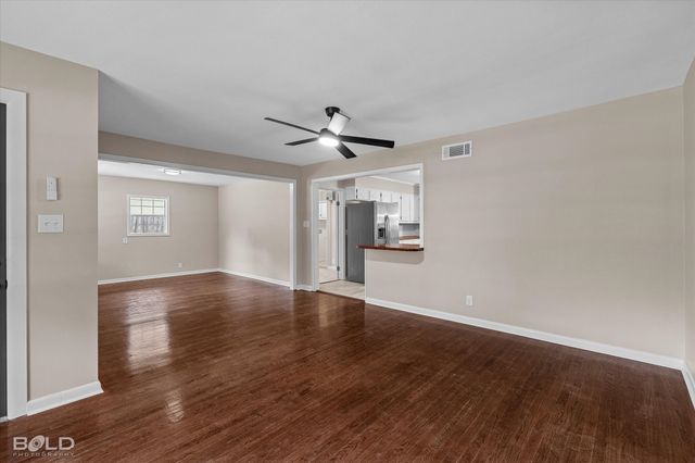 822 E River Road, Shreveport, LA 71105