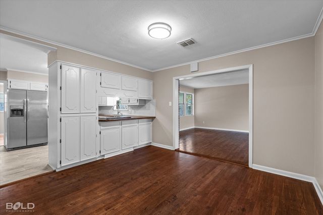 822 E River Road, Shreveport, LA 71105