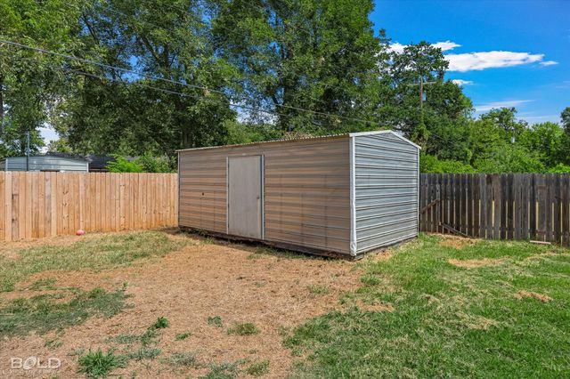 822 E River Road, Shreveport, LA 71105