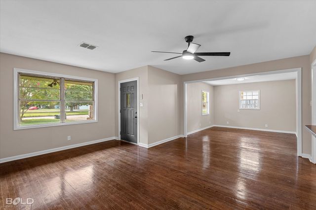 822 E River Road, Shreveport, LA 71105