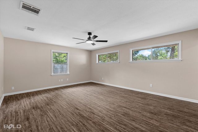 822 E River Road, Shreveport, LA 71105