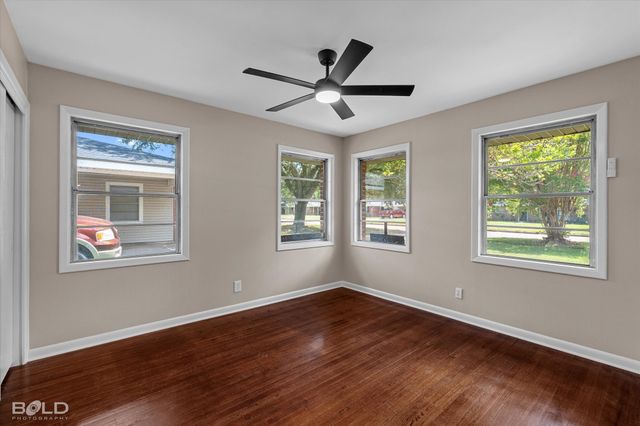 822 E River Road, Shreveport, LA 71105