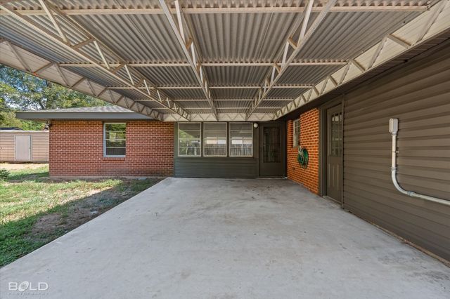 822 E River Road, Shreveport, LA 71105