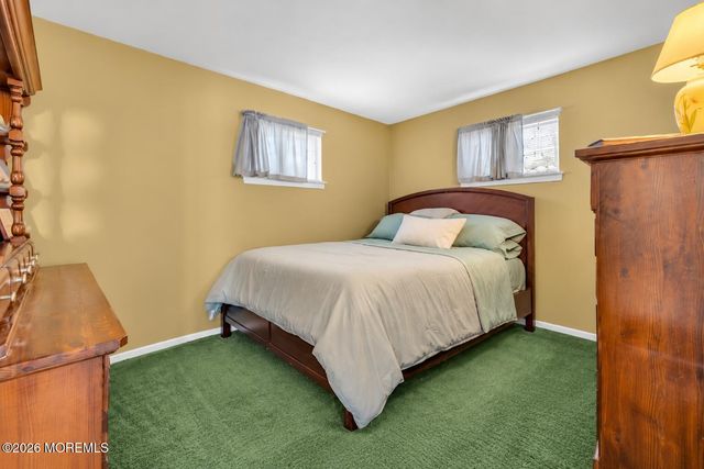 6 Beam Avenue, Jackson, NJ 08527