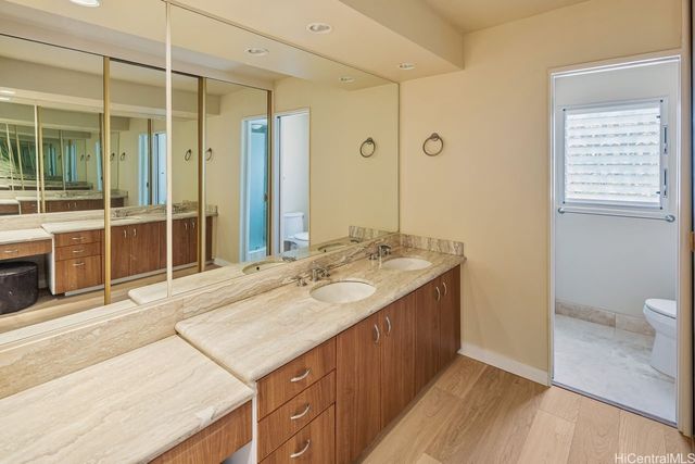 3003 Kalakaua Avenue 7B, Honolulu, HI 96815