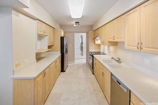 3003 Kalakaua Avenue 7B, Honolulu, HI 96815