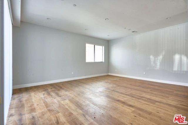 13928 Bessemer Street 2, Los Angeles, CA 91401