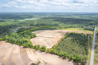 1497 Highway 173, Graceville, FL 32440