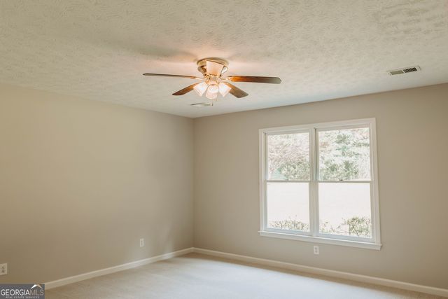 180 Jay Trail, Fayetteville, GA 30215